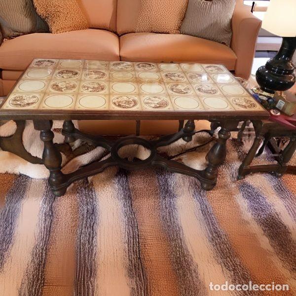Vintage: MESA DE CENTRO CON MANISES - Foto 1