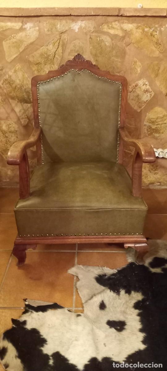 Vintage: Butaca de piel y madera - Foto 2