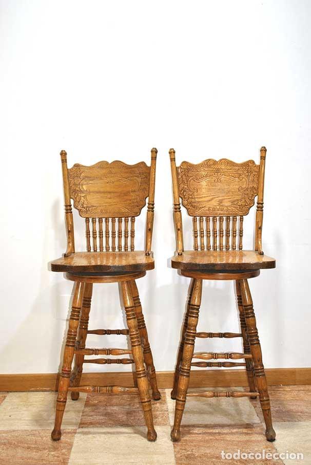 Vintage: CONJUNTO DE TABURETES DE MADERA ROBLE - Foto 2