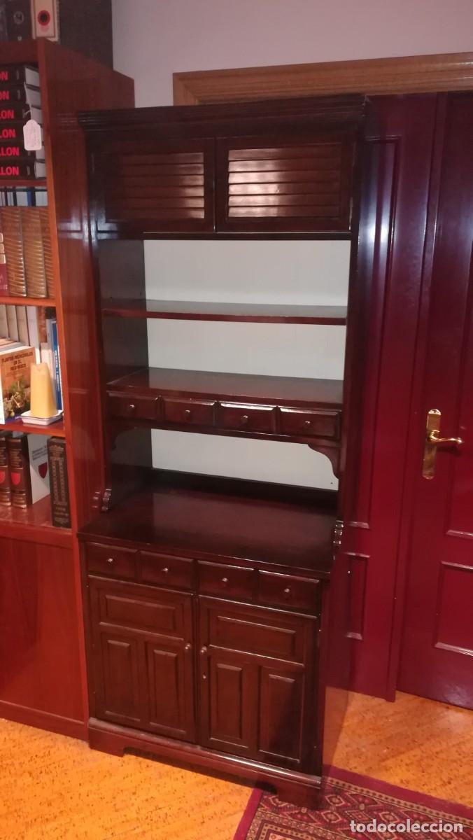 Vintage: APARADOR DE MADERA CON BALDAS Y CAJONES - Foto 2