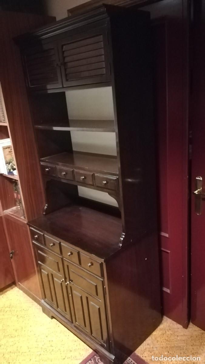 Vintage: APARADOR DE MADERA CON BALDAS Y CAJONES - Foto 4