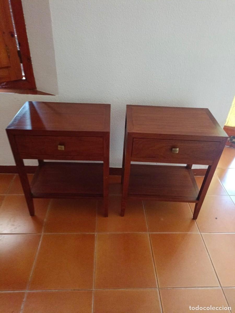 Vintage: MESA DE NOCHE DE TECA PRIMERA DE DOS - Foto 1