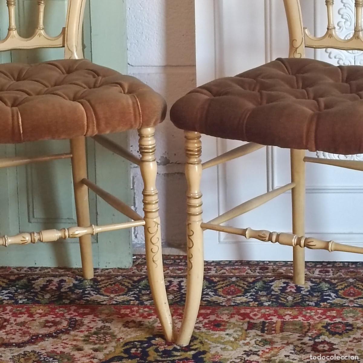 Vintage: PAREJA DE SILLAS ESTILO NAPOLE&Oacute;N. - Foto 3