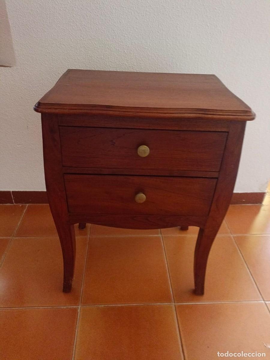 Vintage: MESA DE NOCHE DE TECA DOS CAJONES - Foto 2
