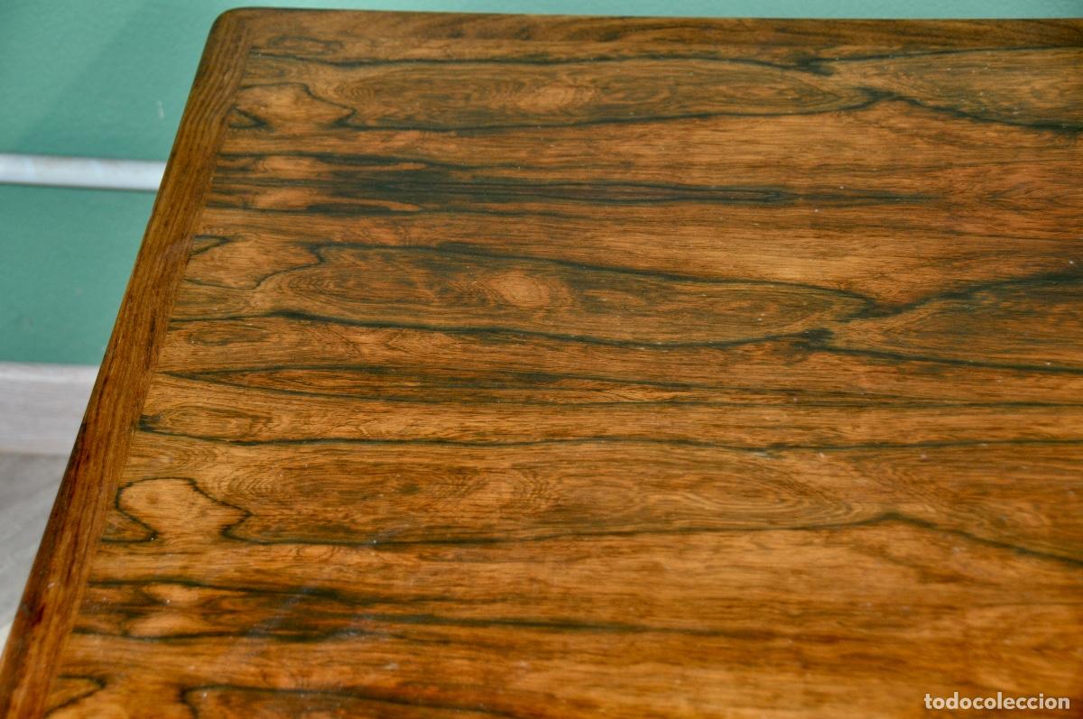 Vintage: Mesa auxiliar danesa en madera de palisandro - Foto 3