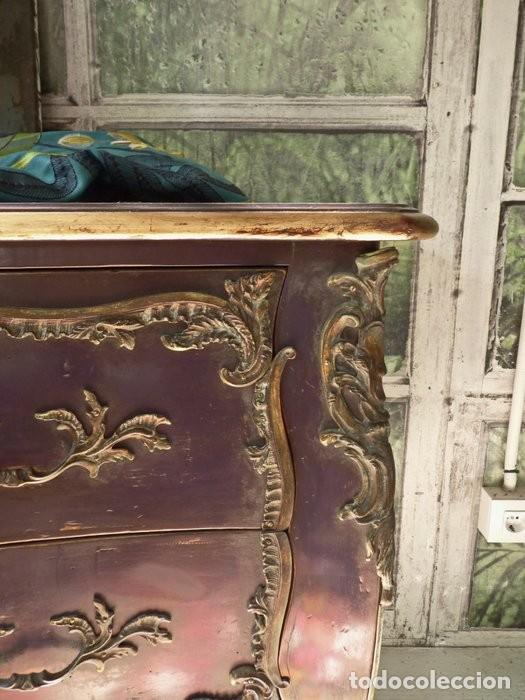Vintage: C&oacute;moda Luis XV lacada , rica en bronces - Foto 4