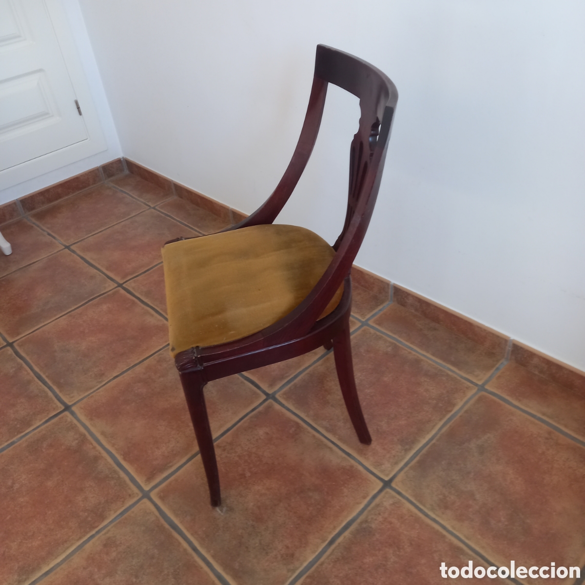 Vintage: Silla de madera de un escritorio - Foto 2