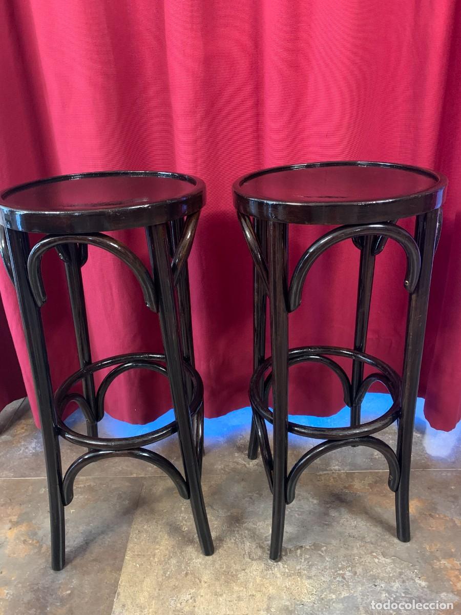 Vintage: SILLAS; TABURETE ESTILO THONET EN MADERA MACIZA - Foto 2
