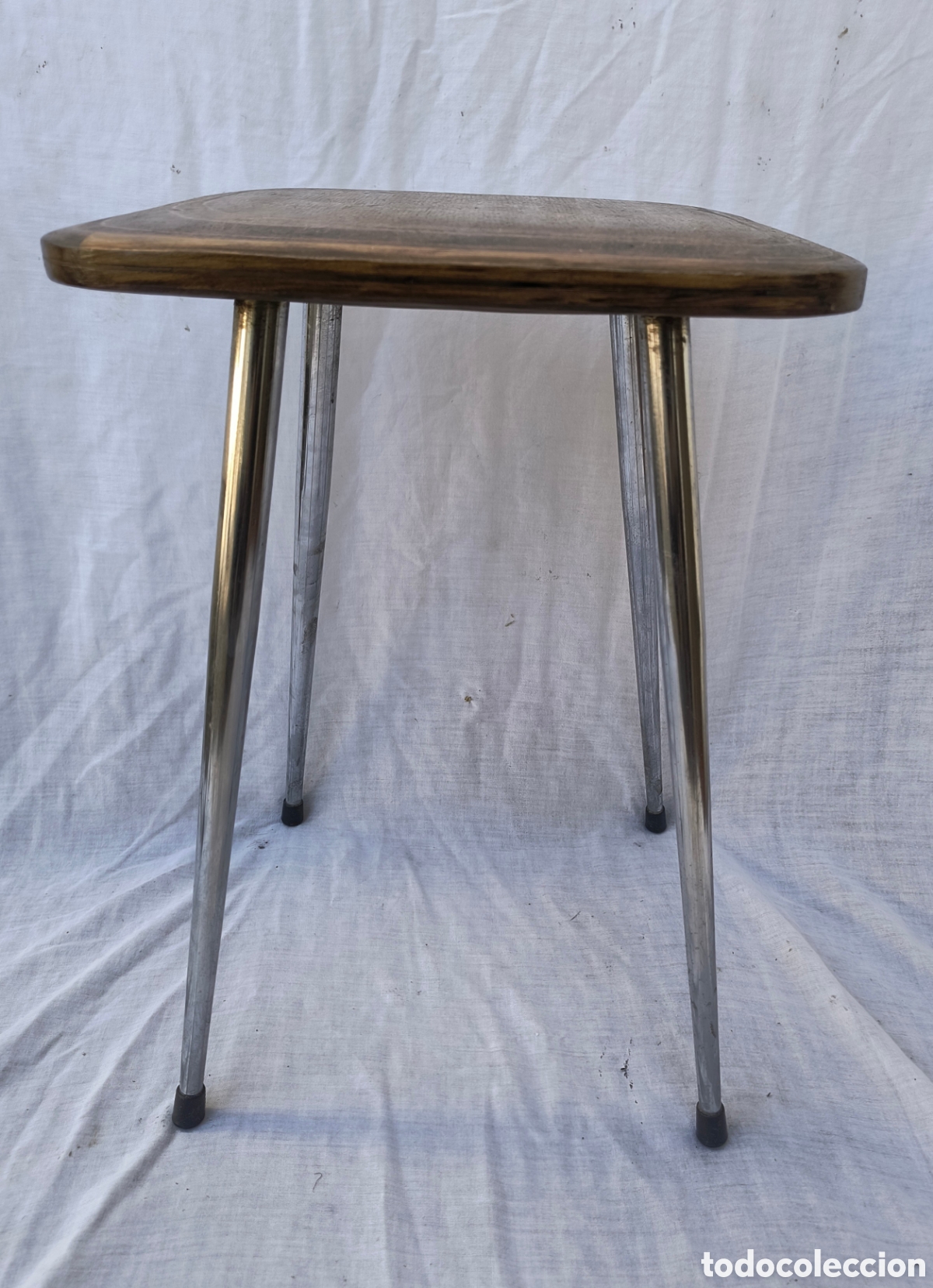 Vintage: Taburete auxiliar madera y metal - Foto 1
