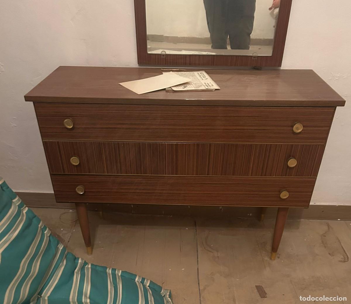Vintage: Mueble con 3 cajones antiguo - Foto 1