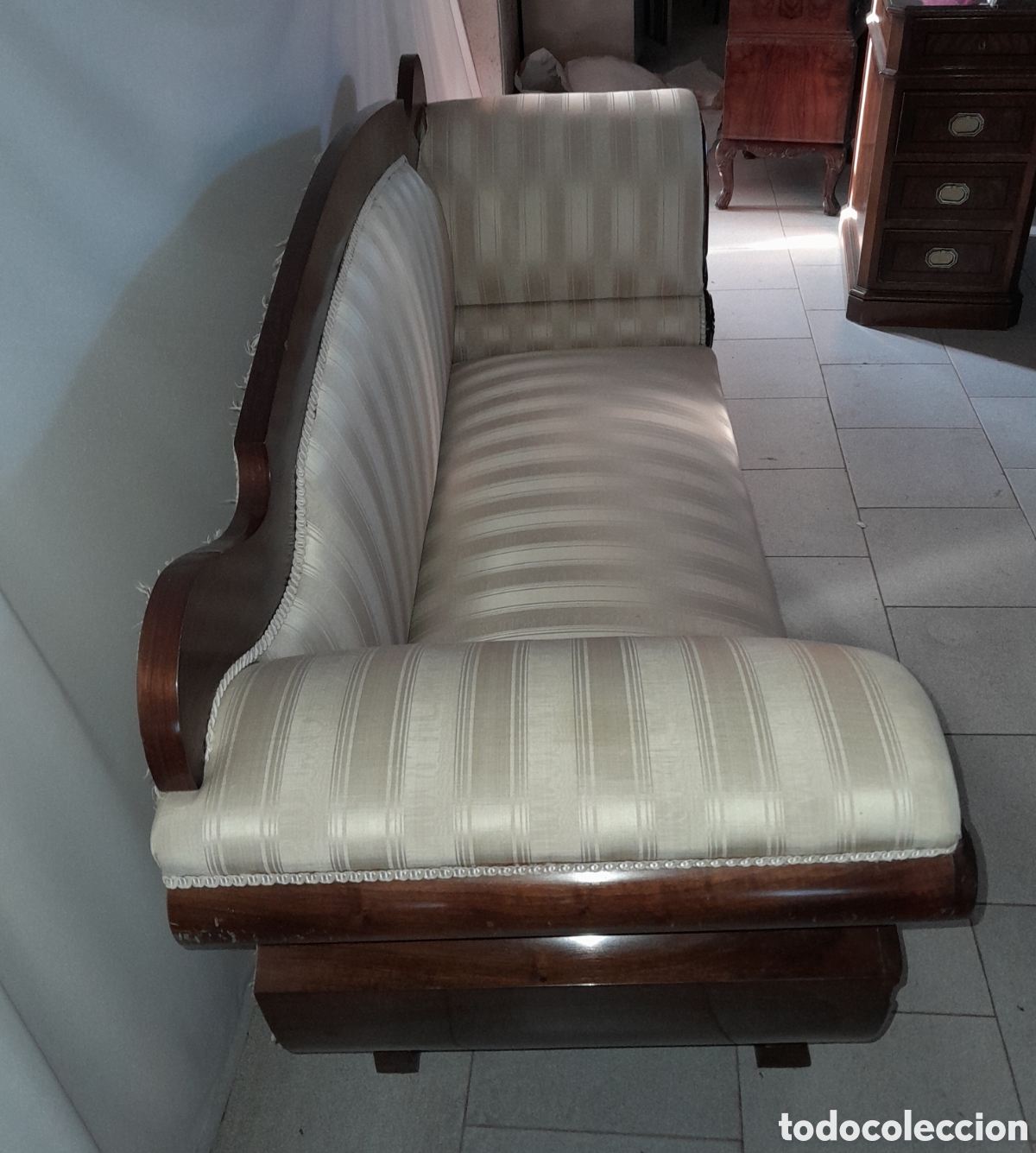Vintage: Sofa estilo Isabelino - Foto 8