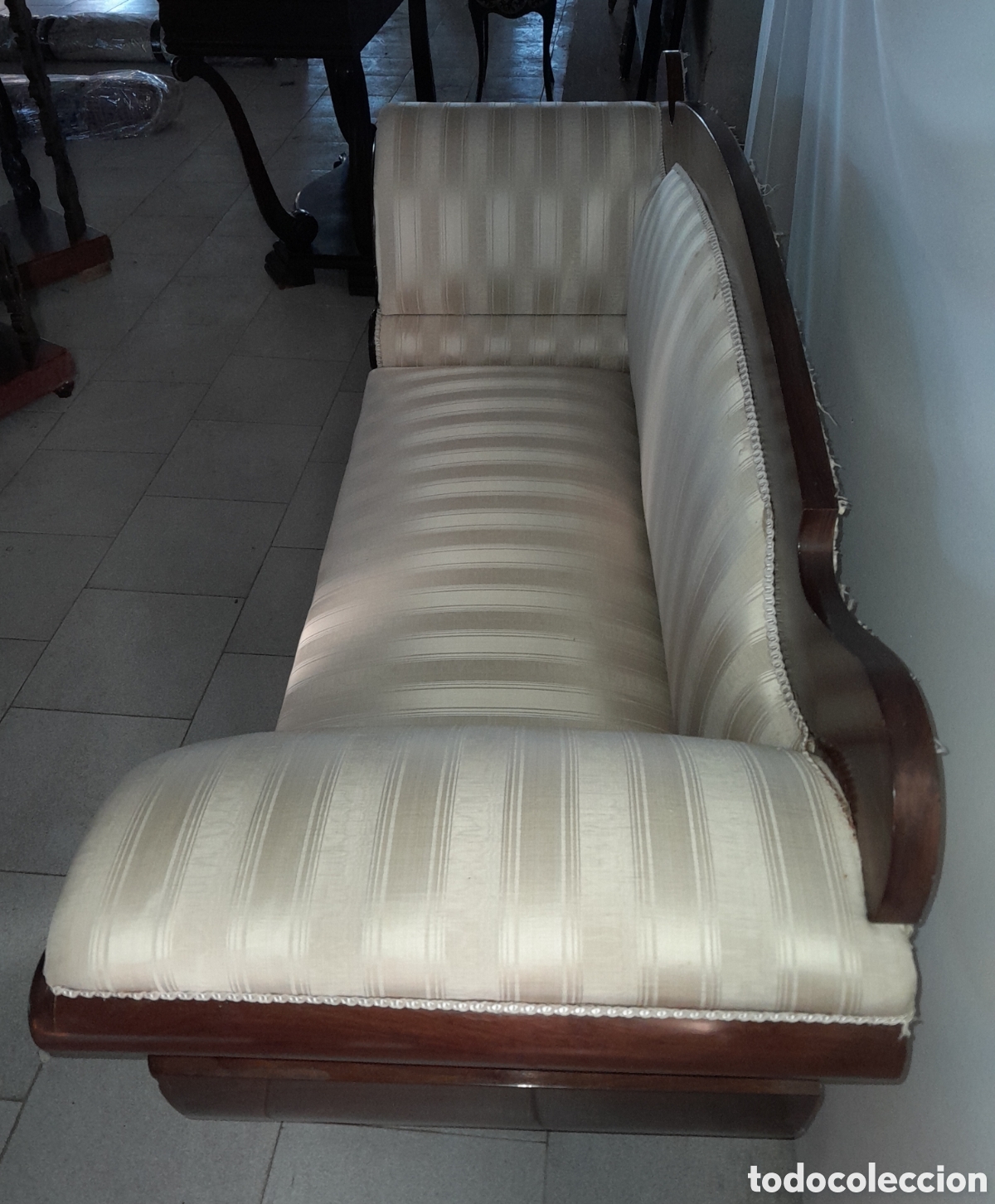 Vintage: Sofa estilo Isabelino - Foto 9