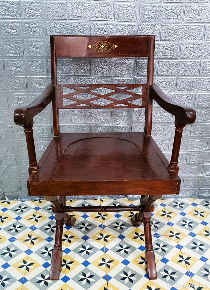 Vintage: Sill&oacute;n vintage con incrustaciones de metal - Foto 2