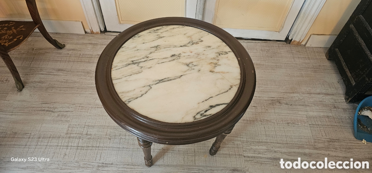 Vintage: MESA AUXILIAR CON M&Aacute;RMOL VETEADO - Foto 2