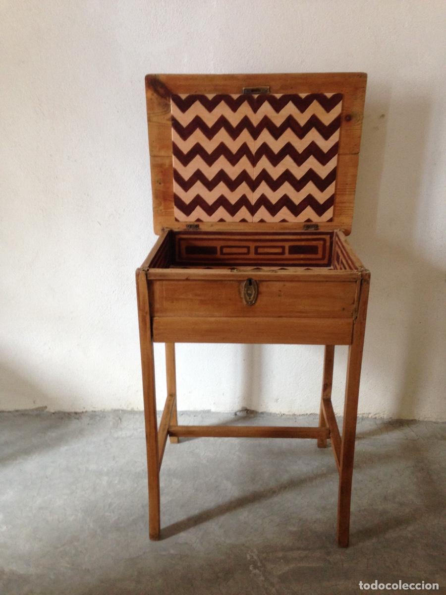 Vintage: Antiguo pupitre restaurado - Foto 2