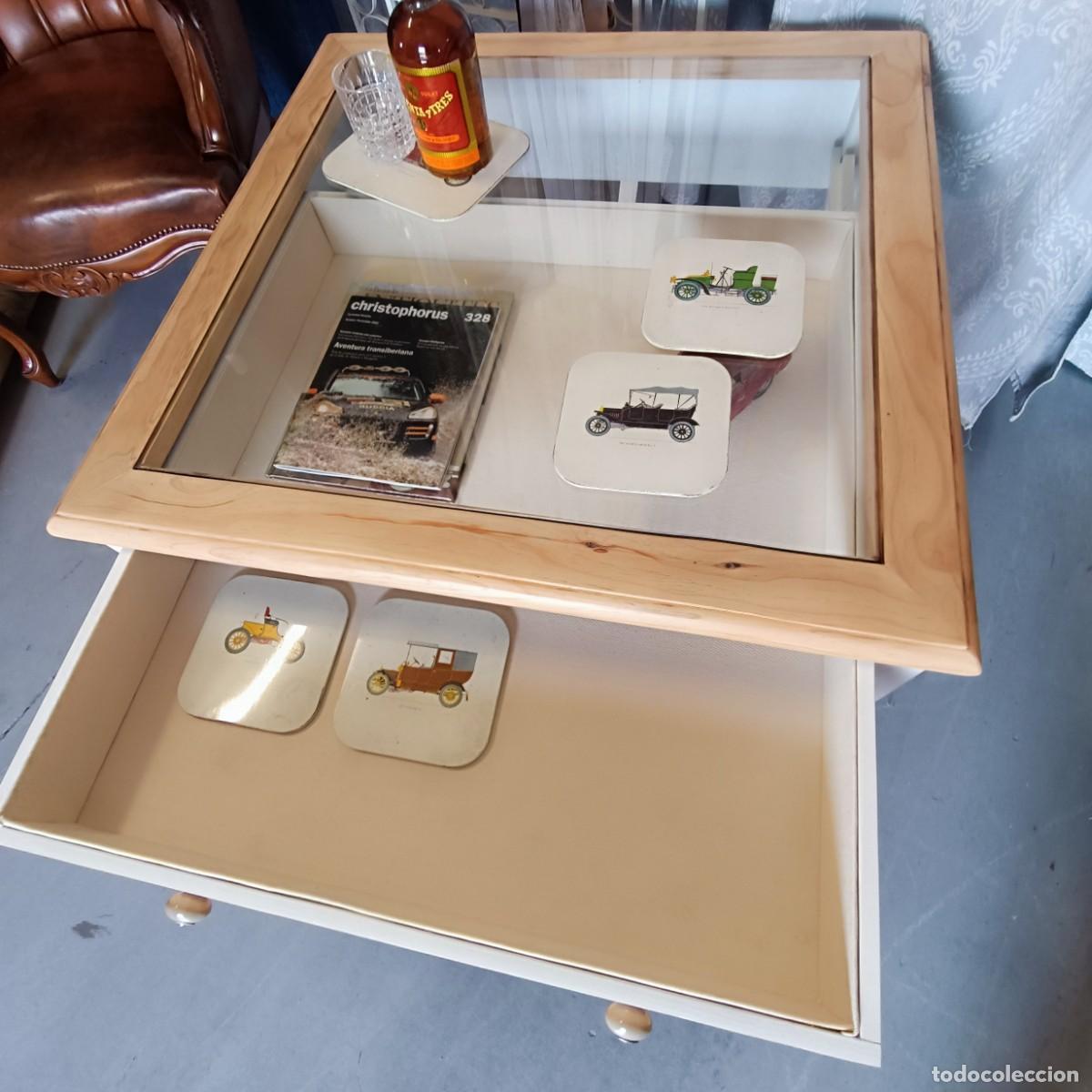 Vintage: MESA DE CENTRO DE MADERA MACIZA. - Foto 2