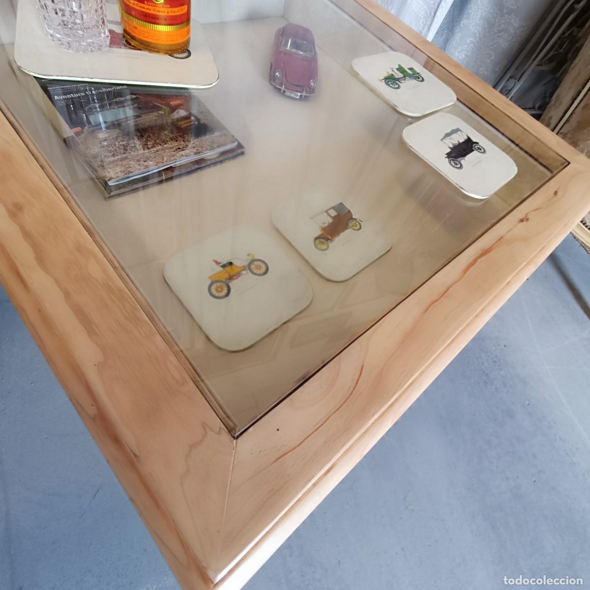 Vintage: MESA DE CENTRO DE MADERA MACIZA. - Foto 4