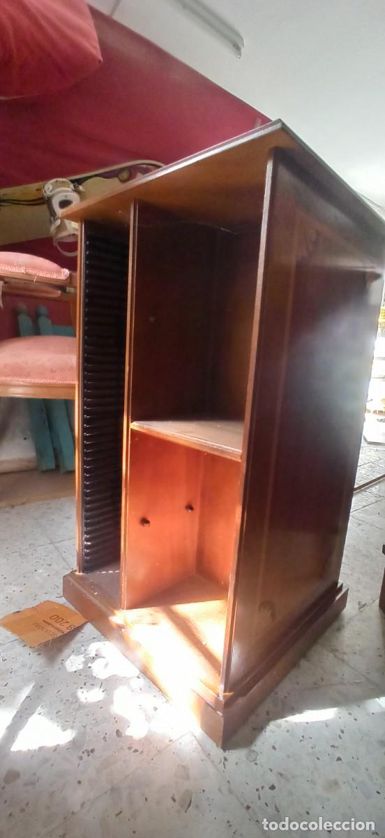 Vintage: Mueble de madera para discos - Foto 2