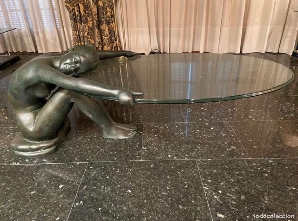 Vintage: Mesa de centro de bronce y cristal estilo Valent&iacute; - Foto 1