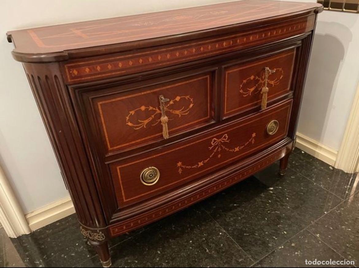 Vintage: Mesa c&oacute;moda con marqueter&iacute;a - Foto 1