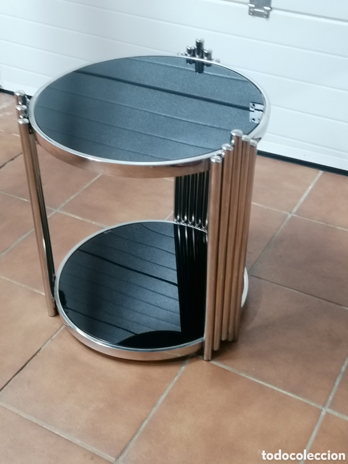 Vintage: Mesa auxiliar dise&ntilde;o cromada - Foto 3