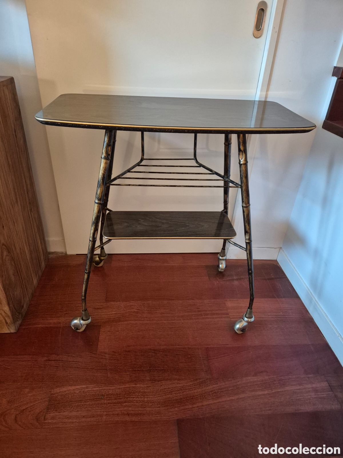 Vintage: Mesa auxiliar bamb&uacute; vintage - Foto 1