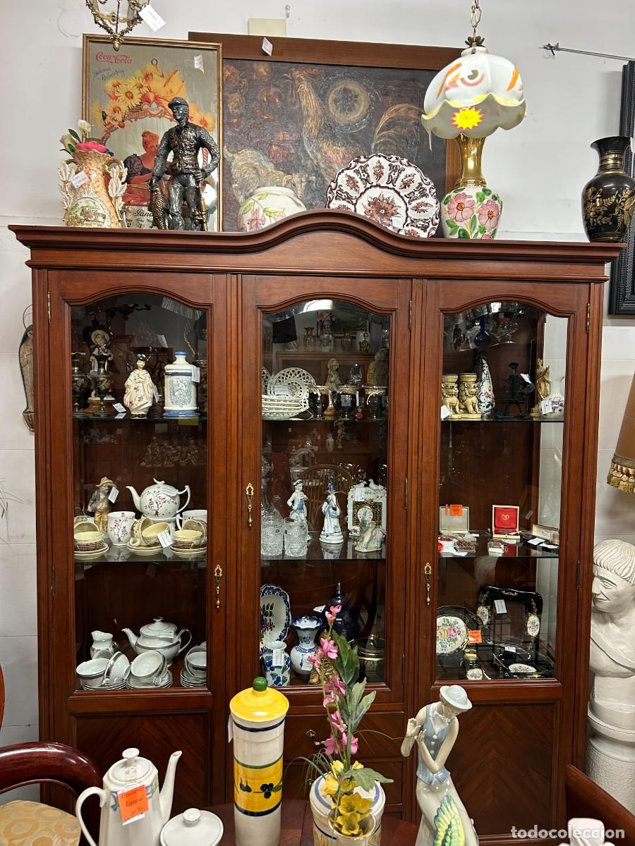 Vintage: Vitrina 3 puertas madera - Foto 2