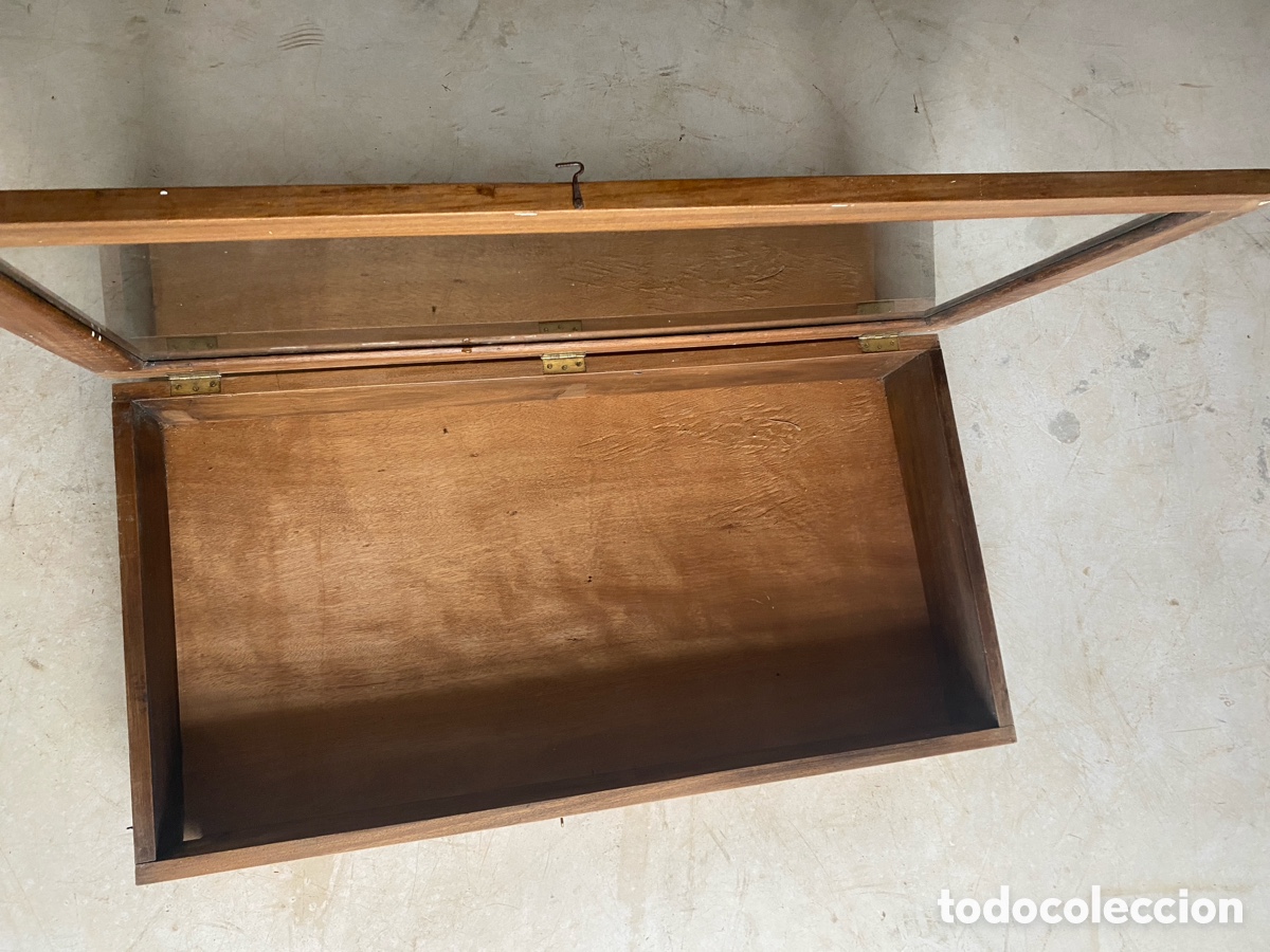 Vintage: Vitrina vintage de madera - Foto 4
