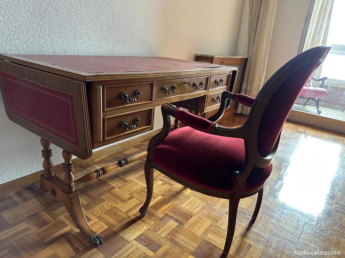 Vintage: Mesa de despacho tipo ingl&eacute;s con cuero granate - Foto 1