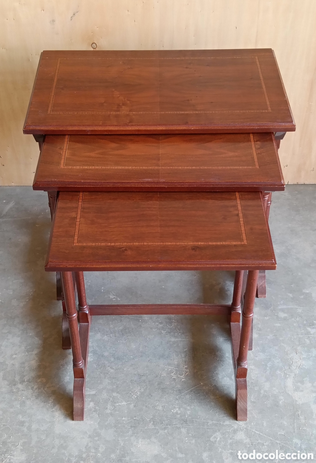 Vintage: Conjunto de mesas nido con marqueter&iacute;a. - Foto 1