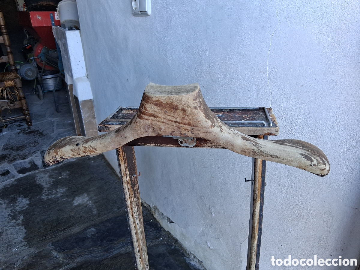 Vintage: Galan de noche perchero de madera y metal - Foto 6