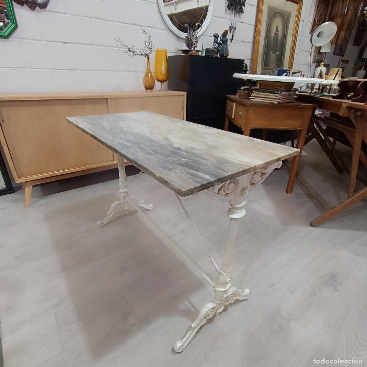 Vintage: Mesa Bistr&oacute; M&aacute;rmol y Hierro Blanco. - Foto 2