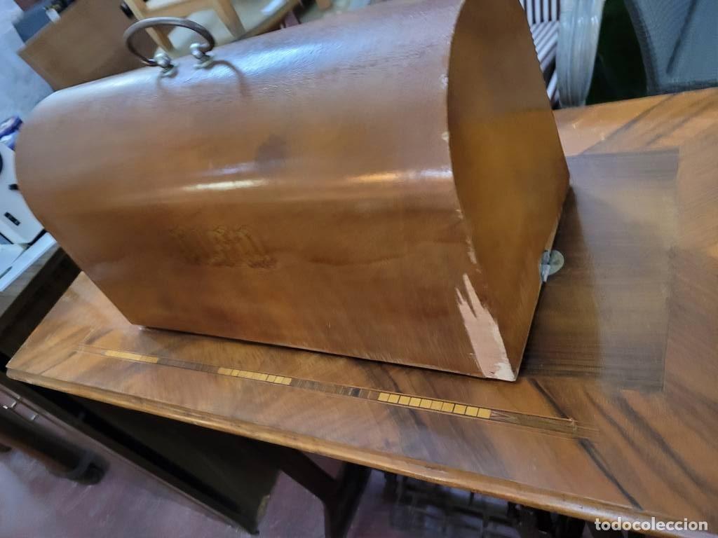 Vintage: MAQUINA DE COSER ALFA - Foto 8