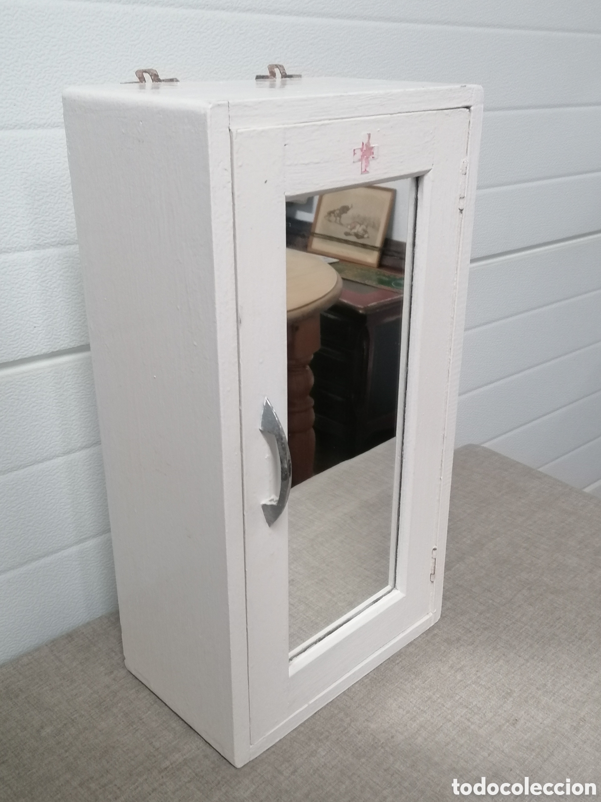 Vintage: Botiqu&iacute;n de madera vintage