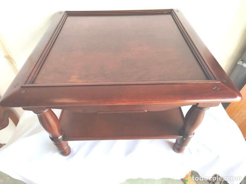 Vintage: MESA DE CENTRO CUADRADA DE CEREZO - Foto 1