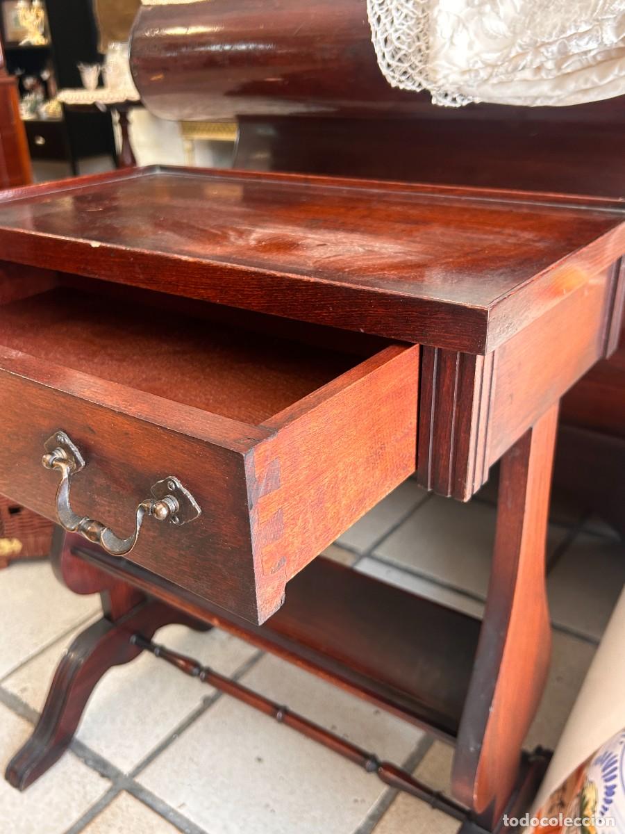 Vintage: Mesita auxiliar de madera - Foto 7
