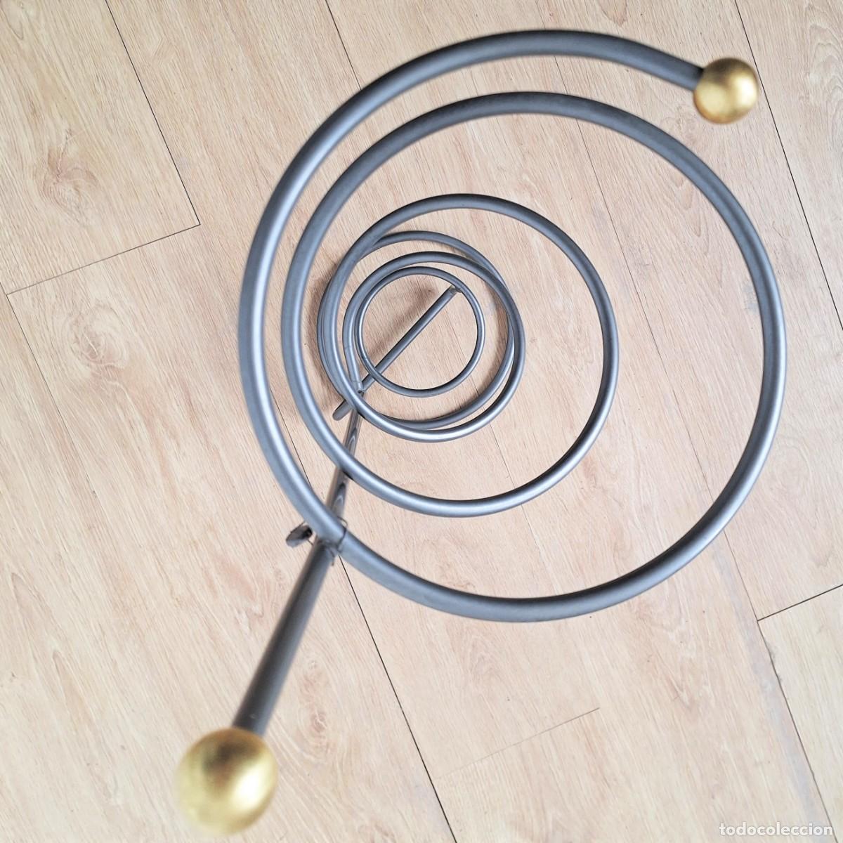 Vintage: Soporte para paraguas en espiral. 1980 - 1985