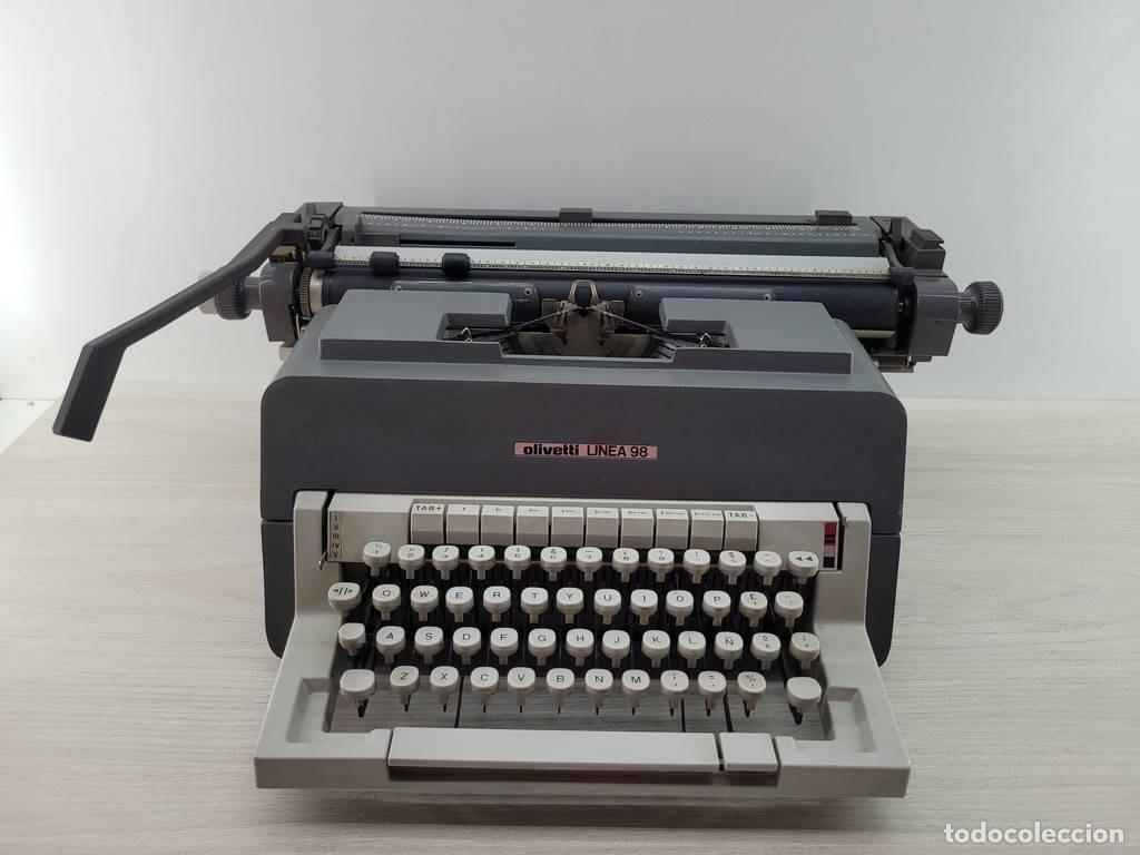 Vintage: M&Aacute;QUINA DE ESCRIBIR OLIVETTI - Foto 2