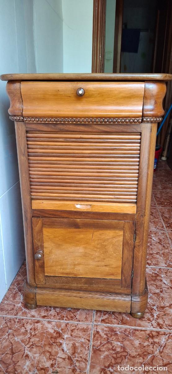 Vintage: ANTIGUO MUEBLE FRANC&Eacute;S DE NOGAL MACIZO CON PERSIANA ENROLLABLE