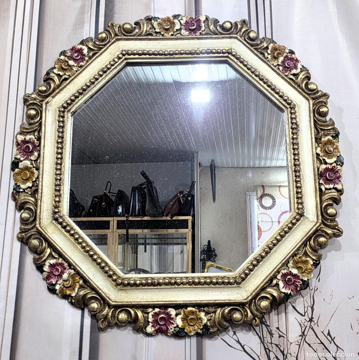 Vintage: Espejo de pared octogonal vintage con marco dorado ornamentado