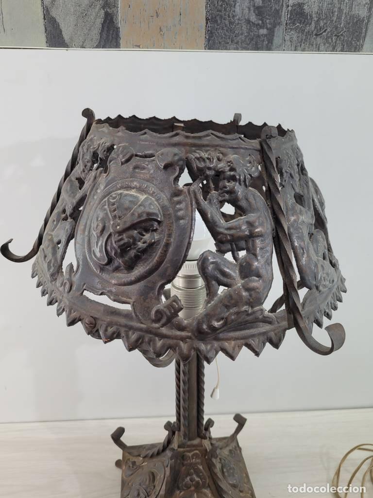 Vintage: L&Aacute;MPARA DE MESA MET&Aacute;LICA - Foto 4