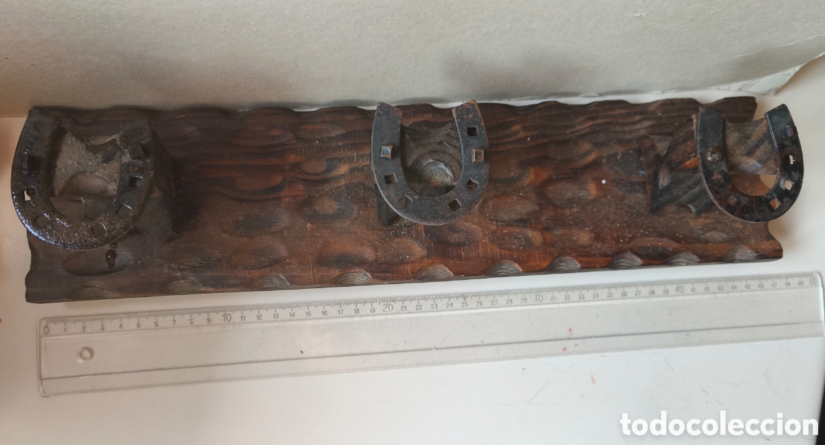 Vintage: Perchero de madera hecho con herraduras de caballo - Foto 5