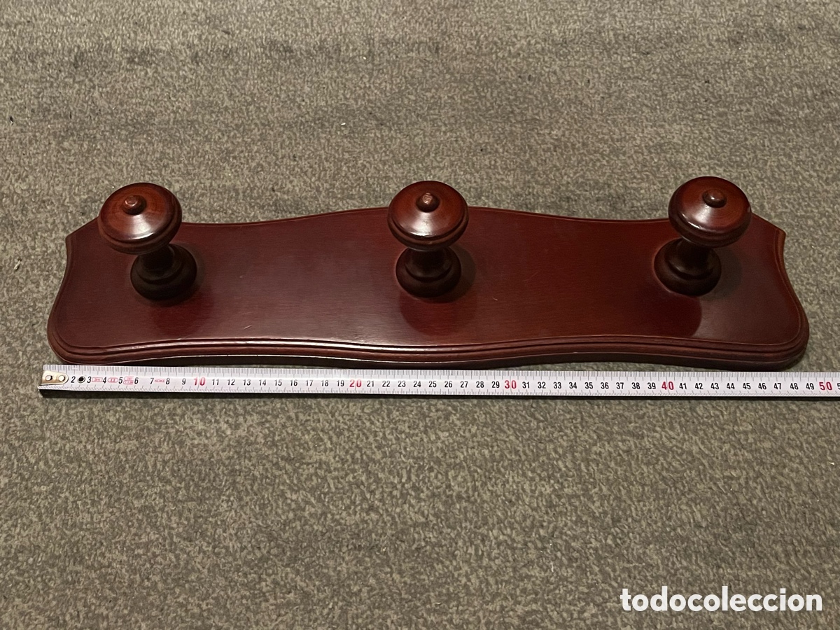 Vintage: Perchero de pared para 3 prendas. Madera. 49cms - Foto 4