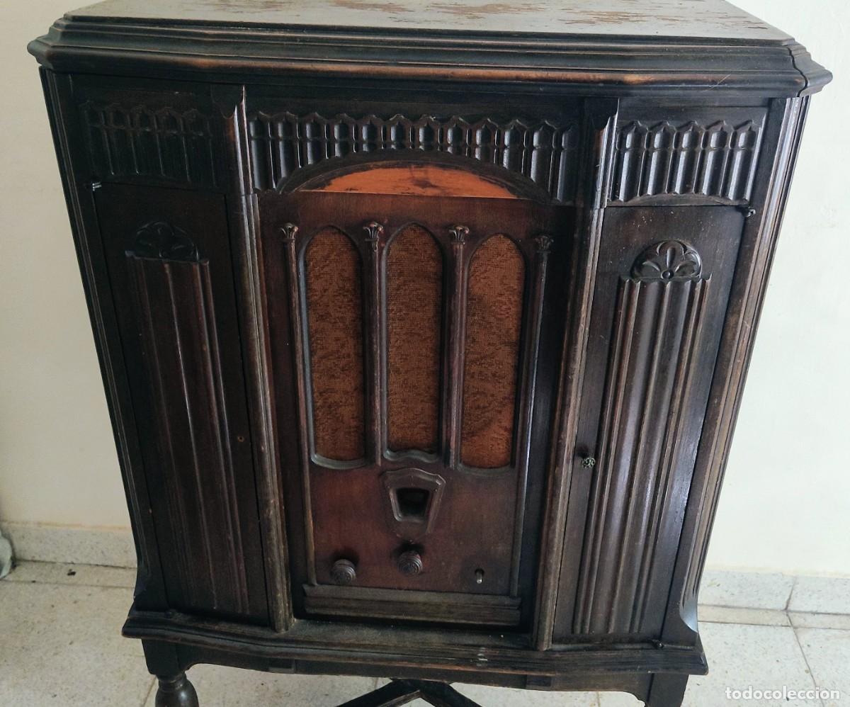 Vintage: Gramofono con mueble - Foto 1