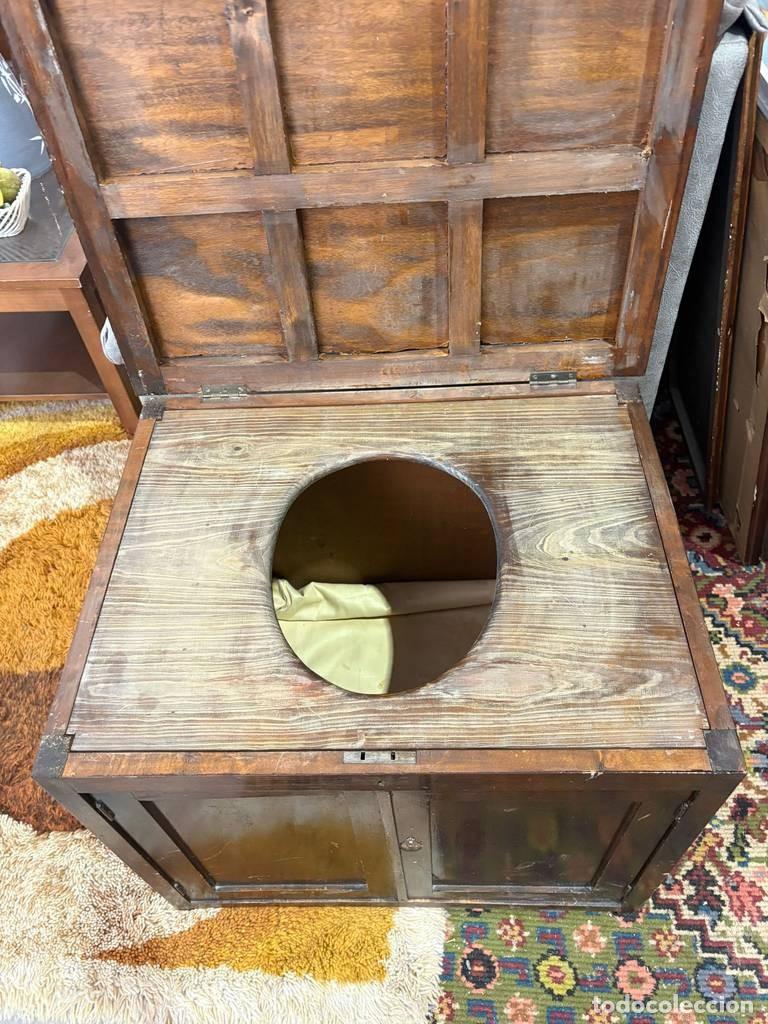 Vintage: ANTIGUO INODORO DE MADERA - Foto 3