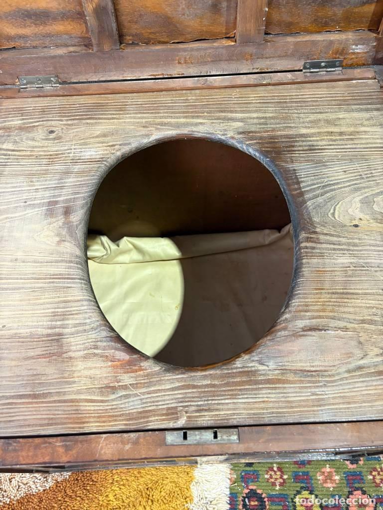 Vintage: ANTIGUO INODORO DE MADERA - Foto 7