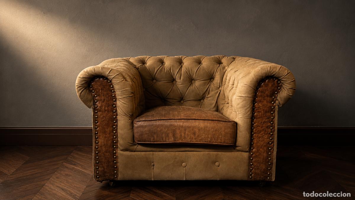Vintage: Sill&oacute;n Chester Club en lona militar vintage y cuero natural. Estilo industrial ingl&eacute;s.