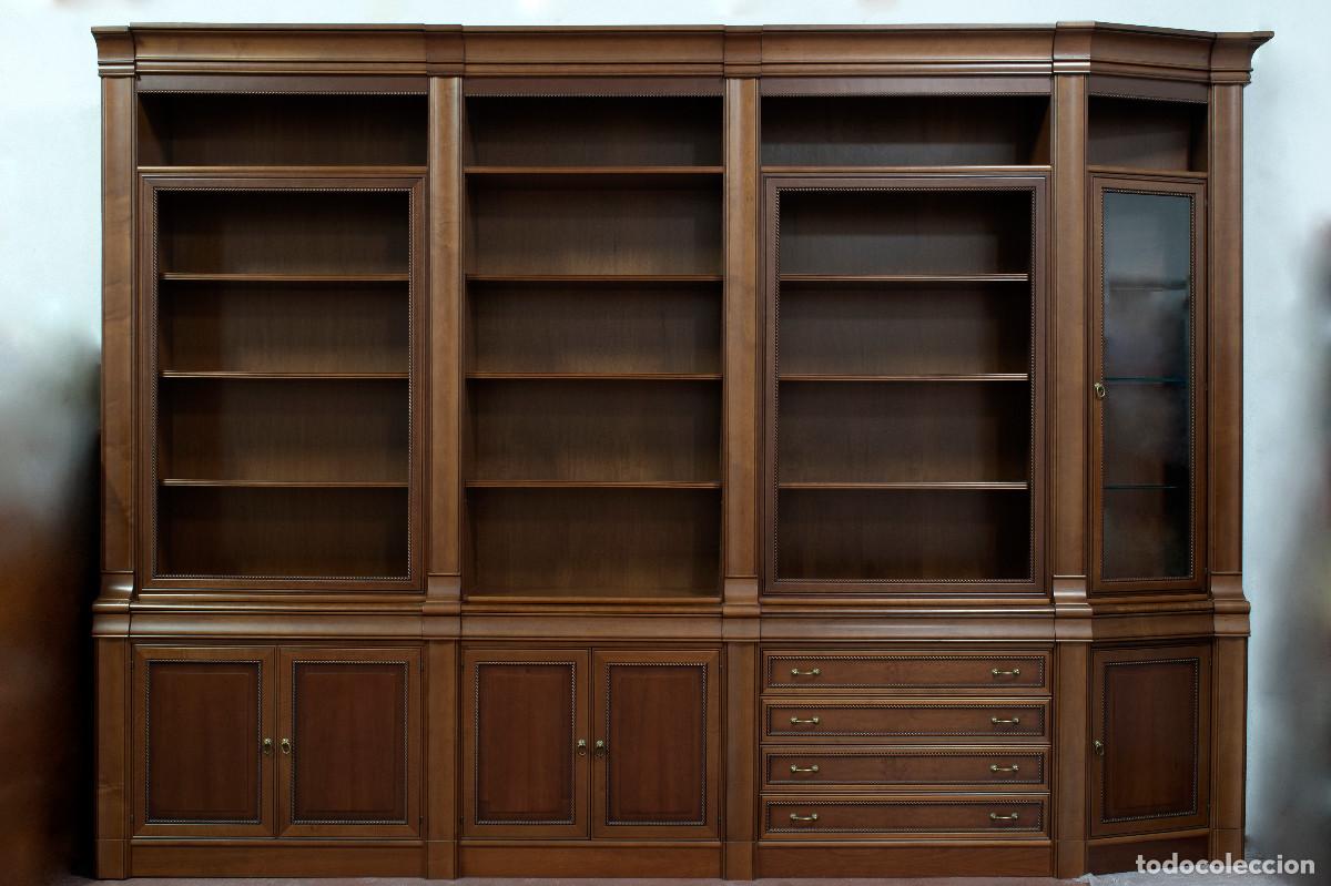 Vintage: Gran librer&iacute;a de cerezo modular. Dise&ntilde;o arquitect&oacute;nico