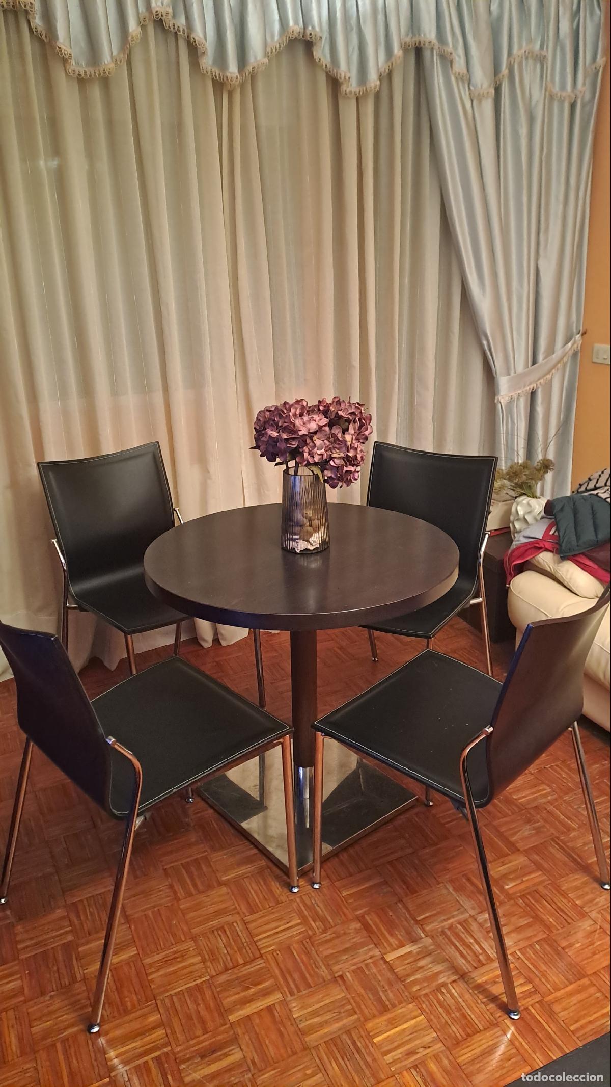 Vintage: Mesa redonda de 80 cms con 4 sillas - Foto 1