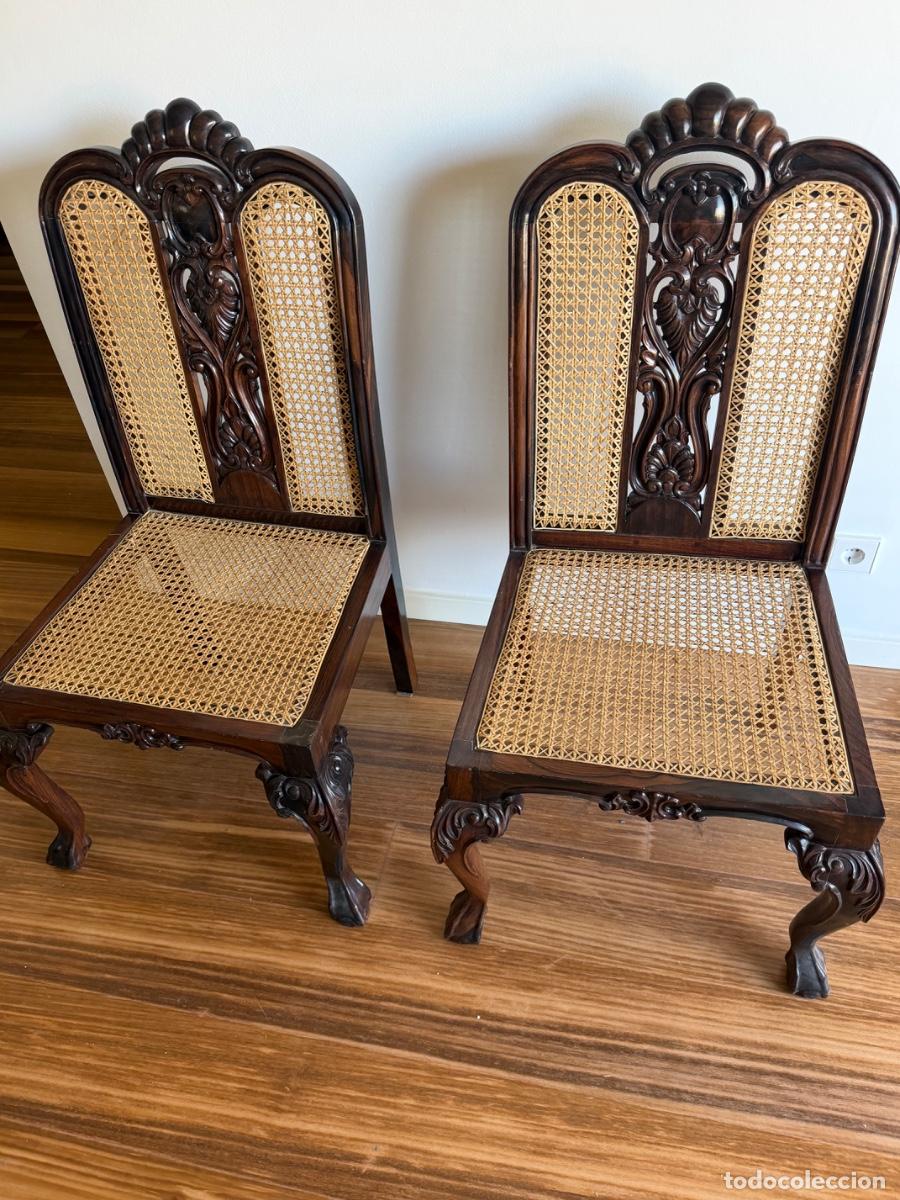 Vintage: 4 sillas de India de palosanto y ratan talladas